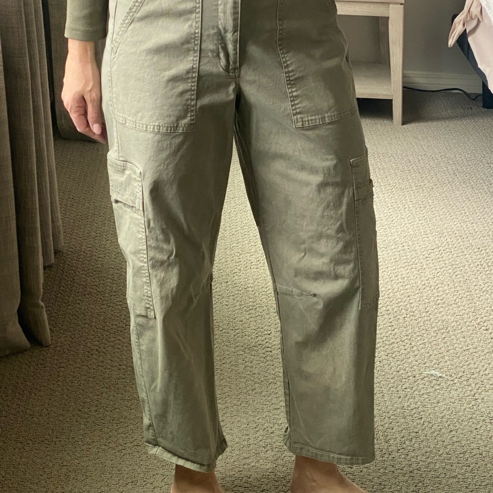Women's Universal Thread Olive Cargo Pants - Picture 2 of 4